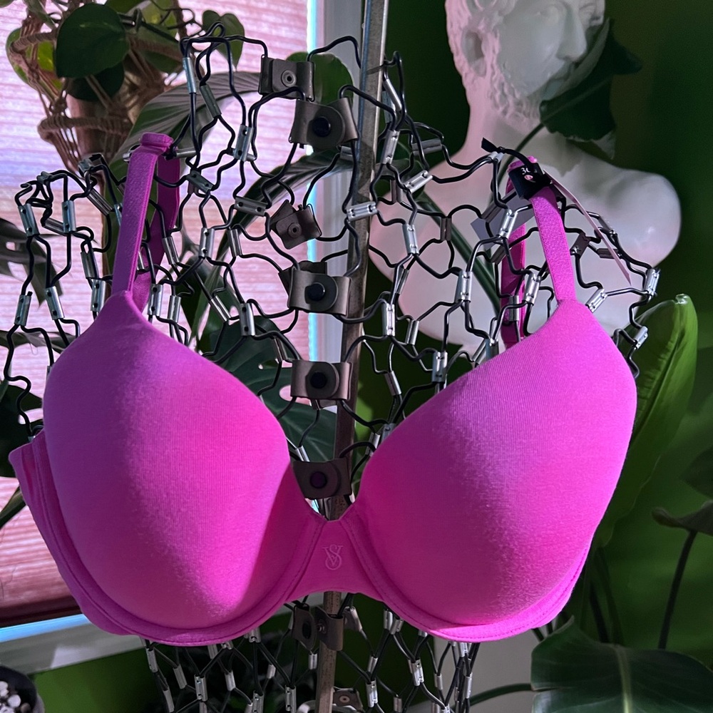 Victoria’s Secret Lightly Lined Forever T-Shirt Demi Bra 36Cute ✨ - Picture 5 of 9